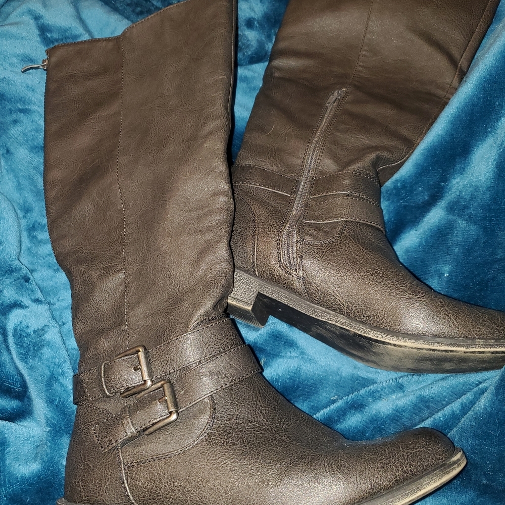 Grey Boots